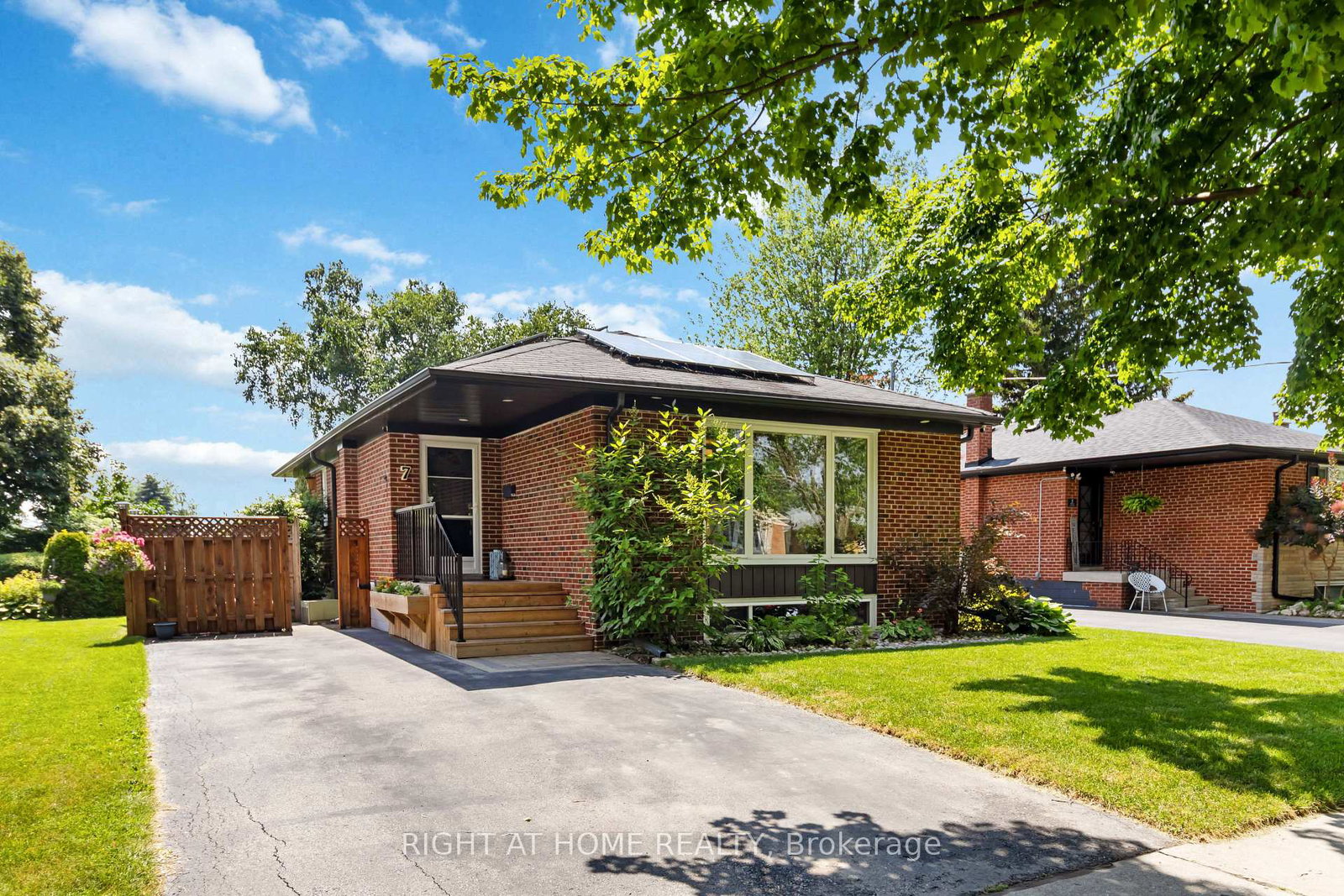 7-brenda-avenue-brampton-ontario-w12260527