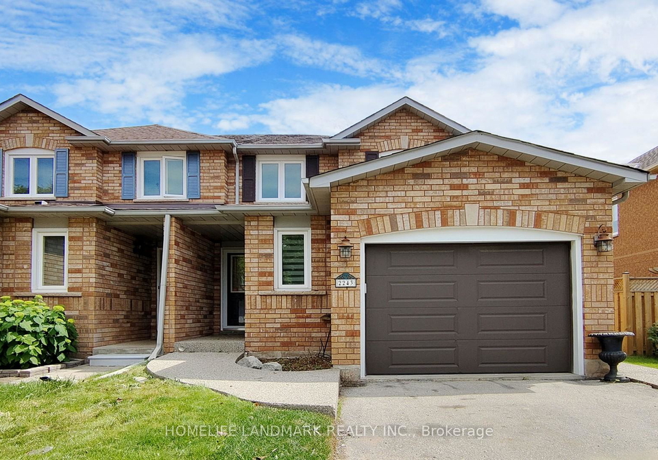 2243-ridge-landing-oakville-ontario-w12260700