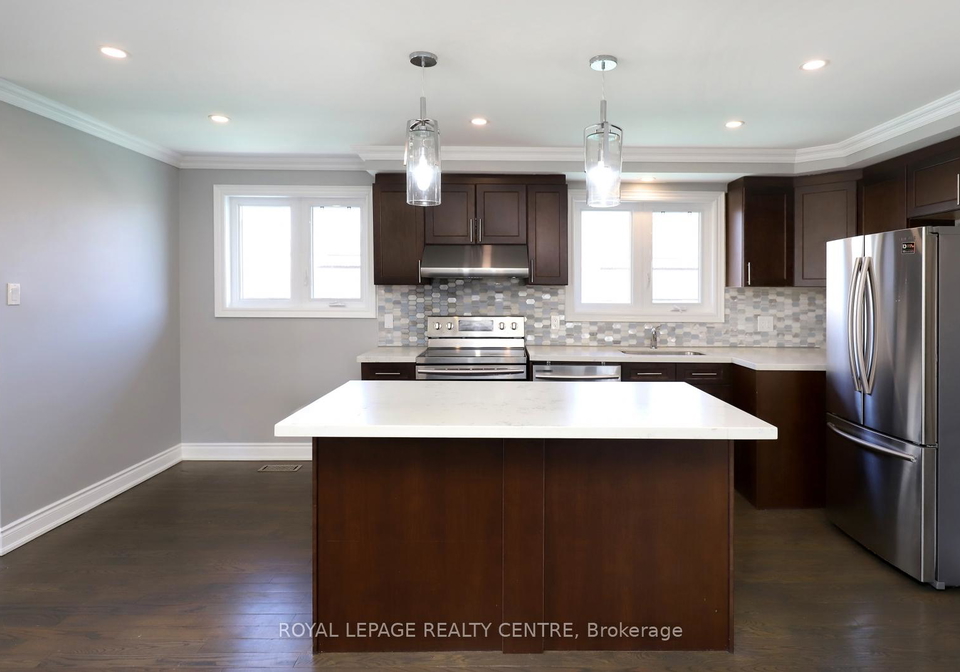 40-summerfield-crescent-etobicoke-ontario-w12260775
