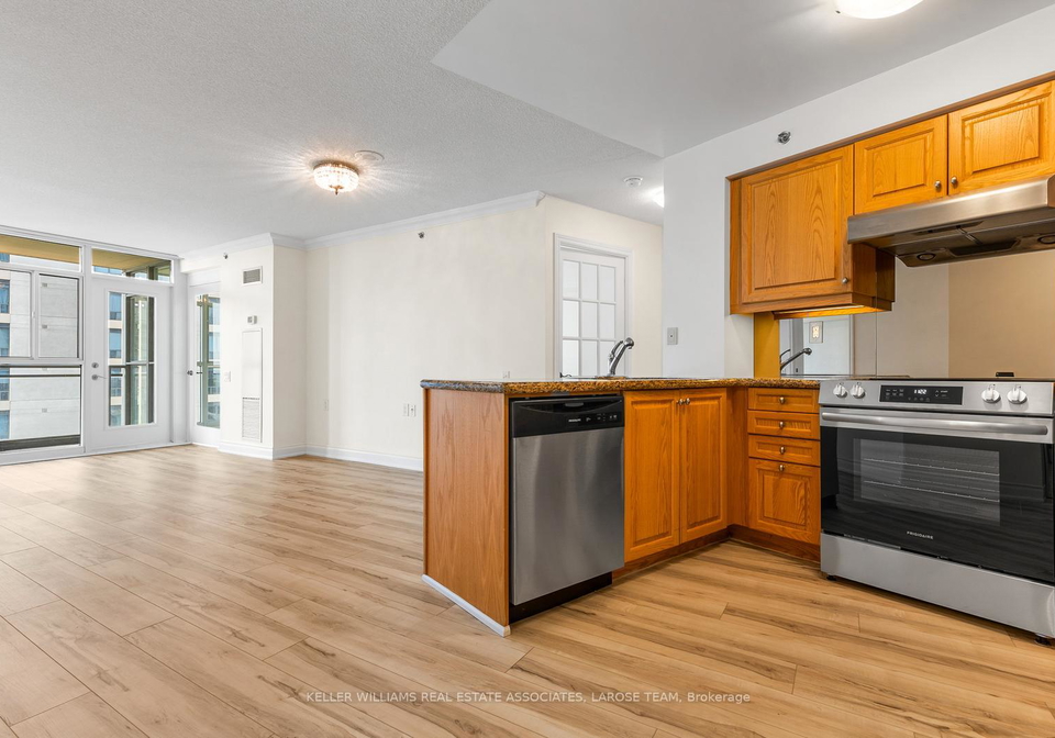 3-marine-parade-drive-etobicoke-ontario-w12260884