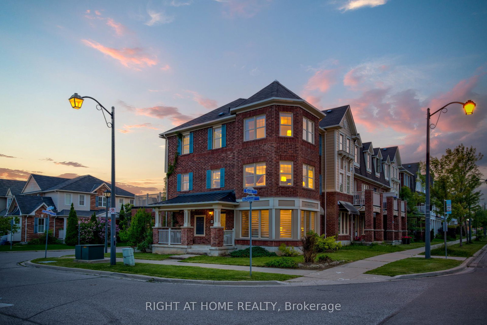 664-scott-boulevard-milton-ontario-w12260899