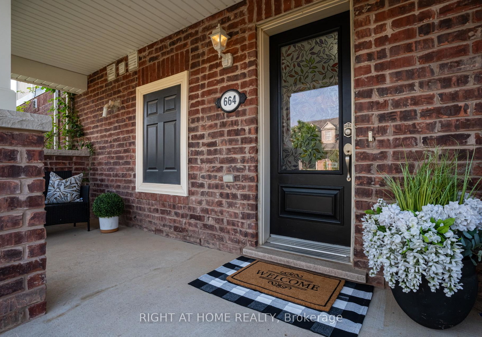 664-scott-boulevard-milton-ontario-w12260899