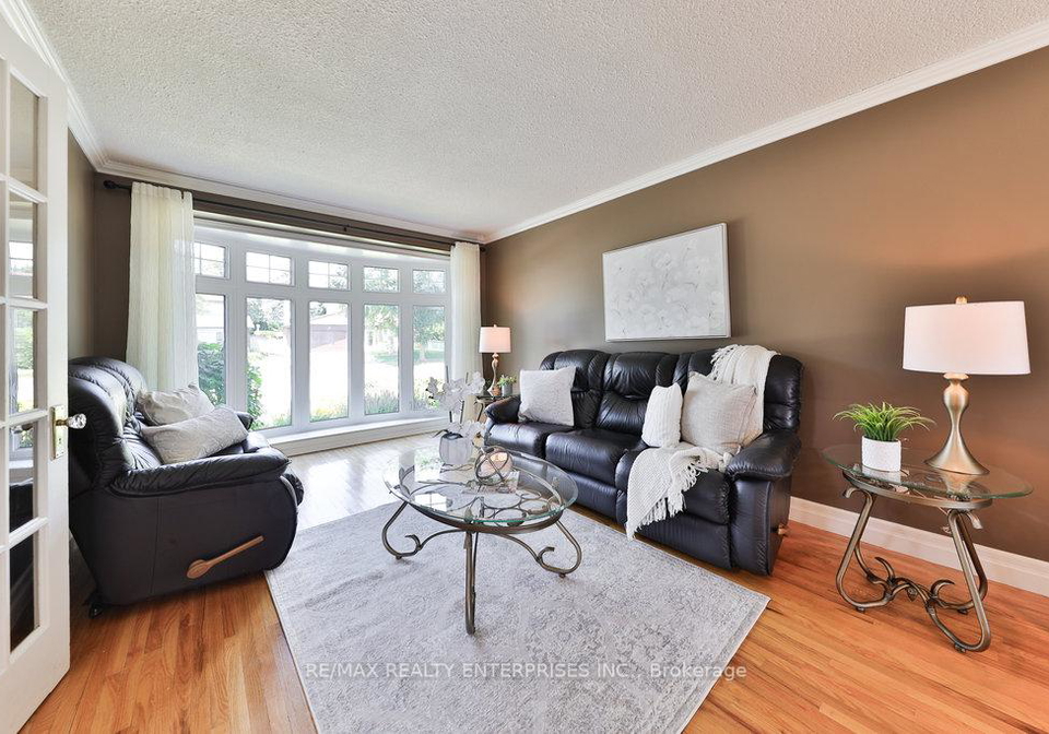 111-elgin-drive-brampton-ontario-w12261245