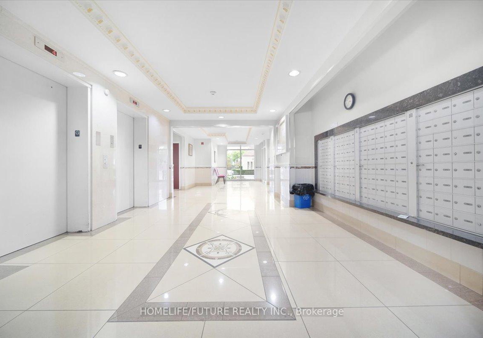 7405-goreway-drive-mississauga-ontario-w12261303