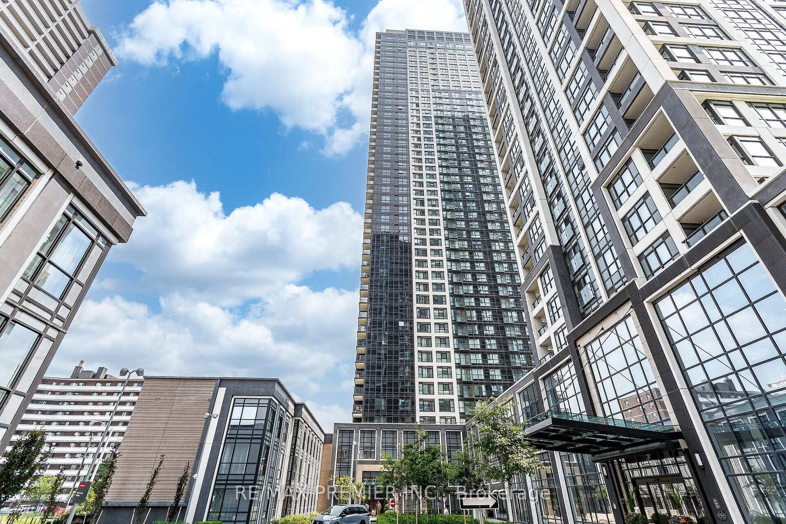 5-mabelle-avenue-etobicoke-ontario-w12261482