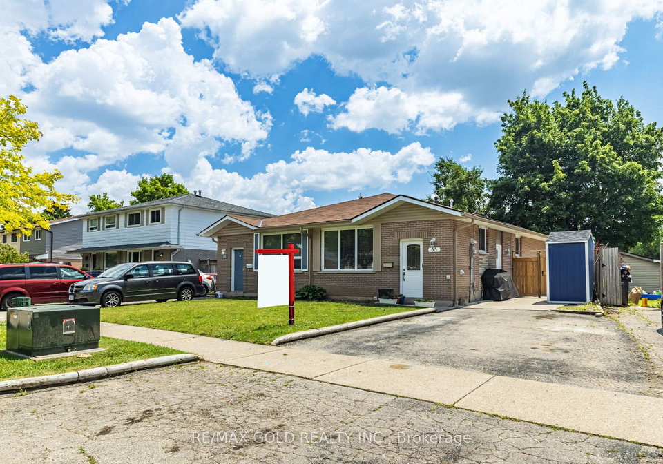 35-chipwood-crescent-brampton-ontario-w12261547