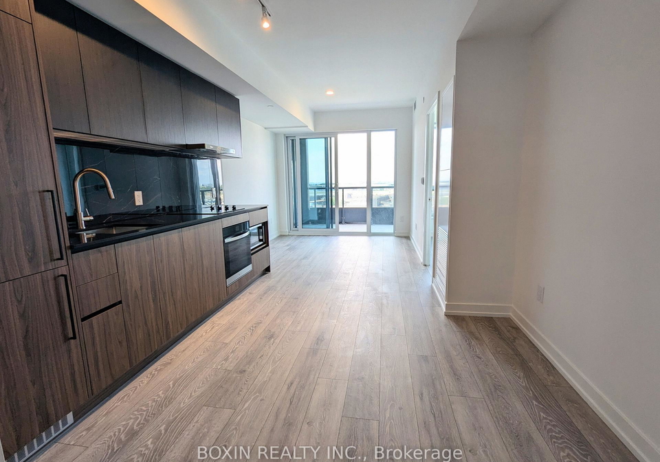 1100-sheppard-avenue-w-york-ontario-w12261594