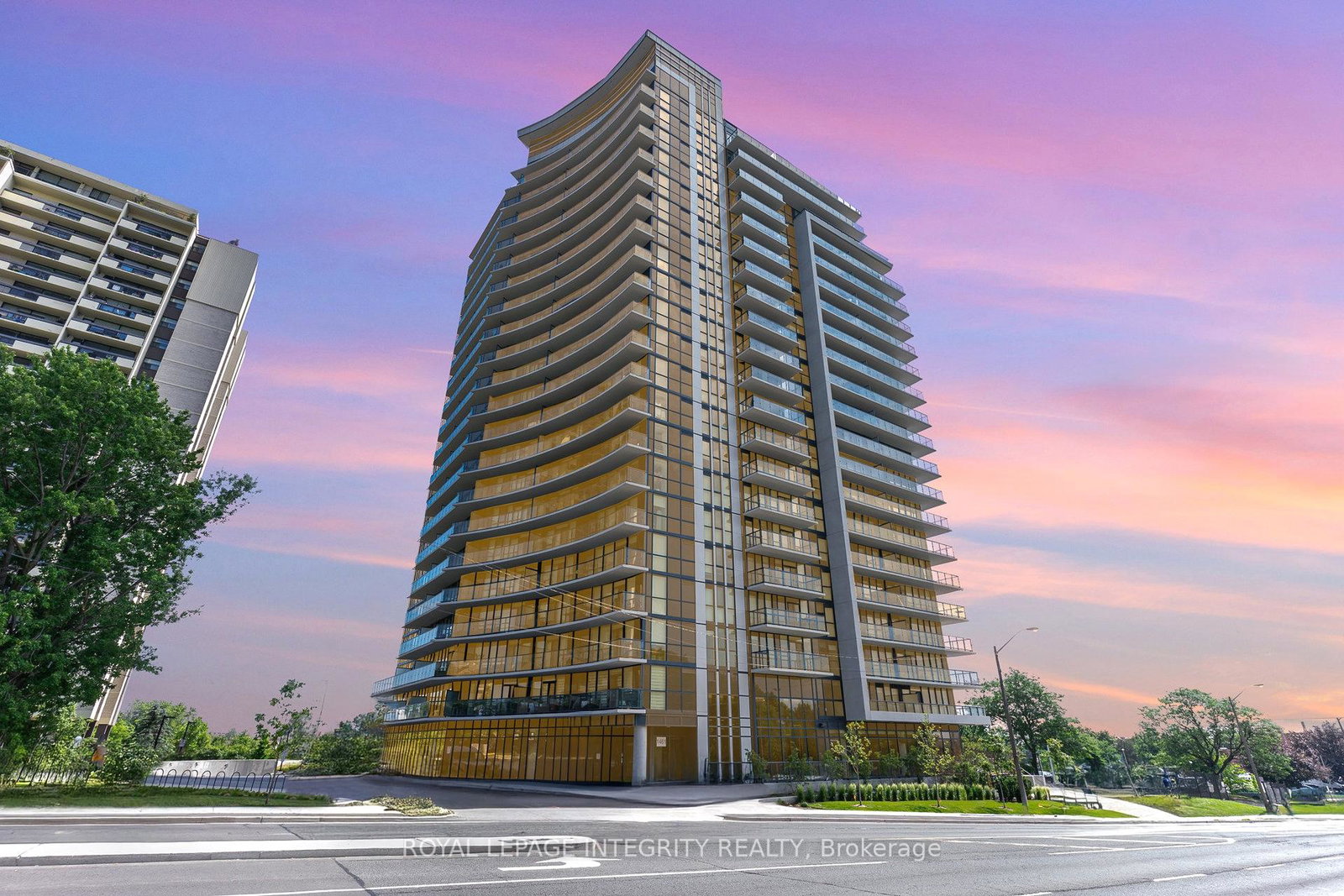 1461-lawrence-avenue-w-north-york-ontario-w12261657
