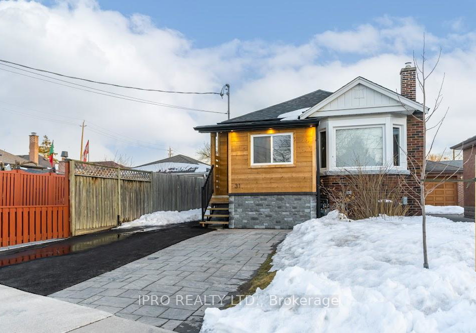 31-rotherham-avenue-toronto-ontario-w12261736