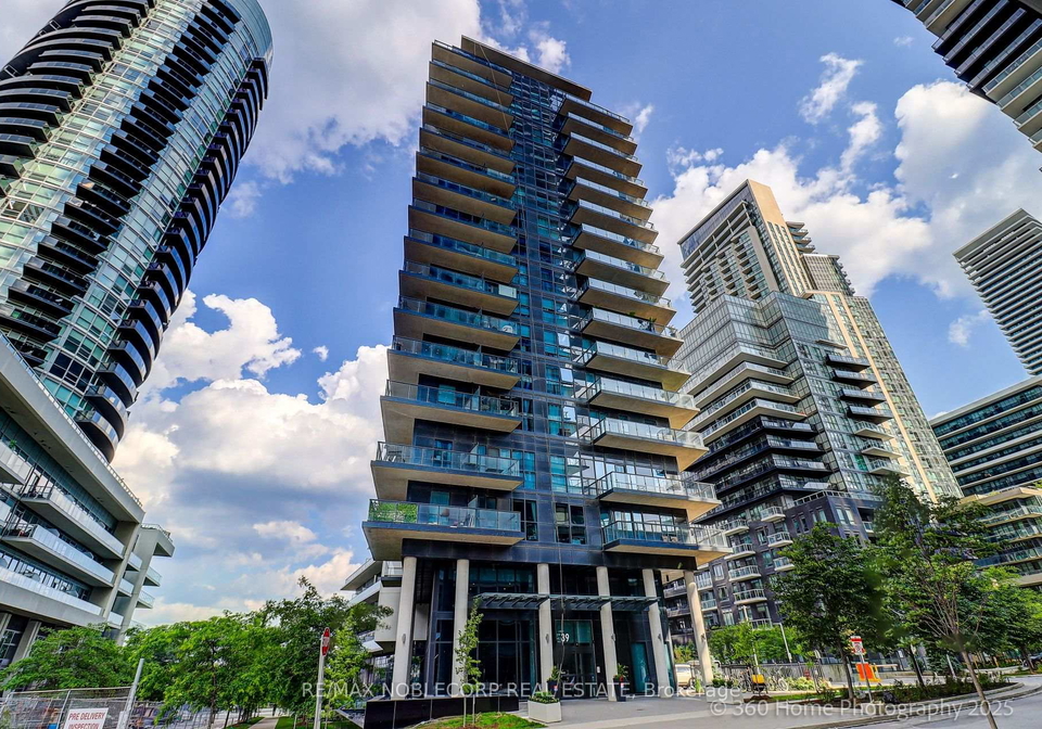 39-annie-craig-drive-etobicoke-ontario-w12262041
