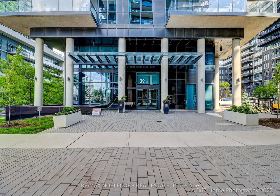 39-annie-craig-drive-etobicoke-ontario-w12262041