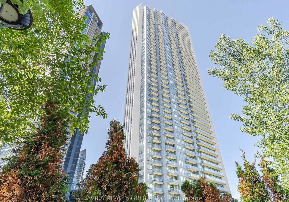 36-park-lawn-road-etobicoke-ontario-w12262177
