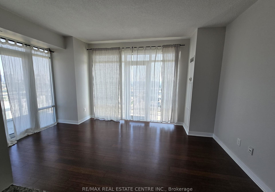 360-square-one-drive-mississauga-ontario-w12262552