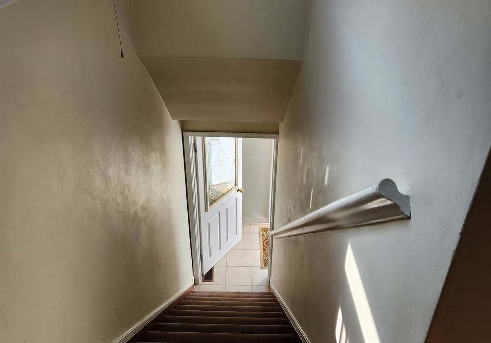 21-connorvale-avenue-etobicoke-ontario-w12262729