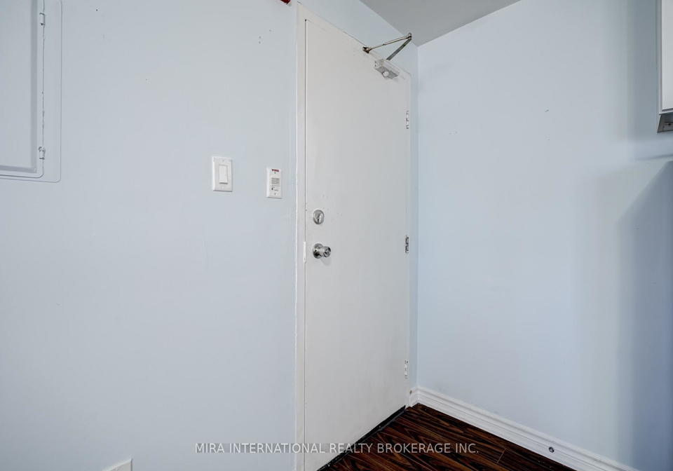 70-melbourne-avenue-toronto-ontario-w12263094