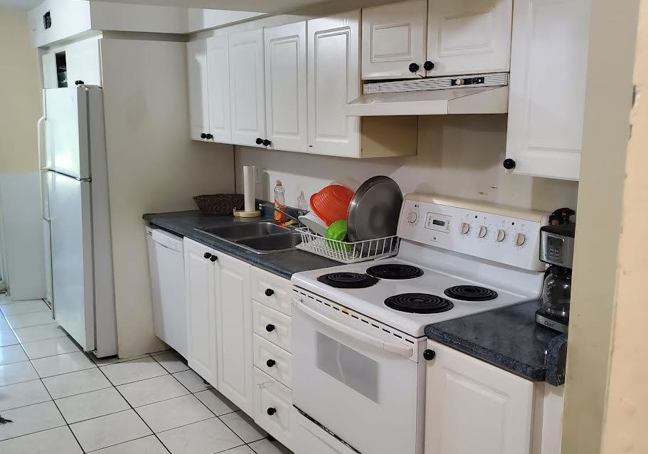 5775-sidmouth-street-mississauga-ontario-w12263442