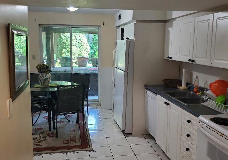 5775-sidmouth-street-mississauga-ontario-w12263442