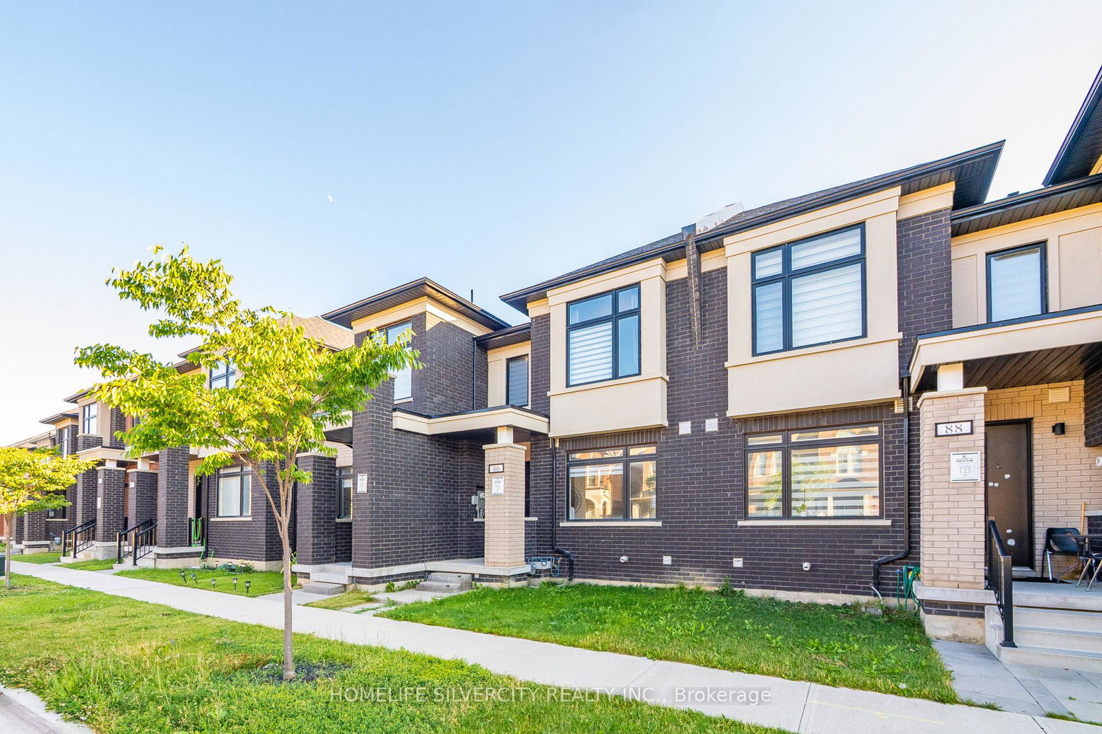 86-pearman-crescent-brampton-ontario-w12263506