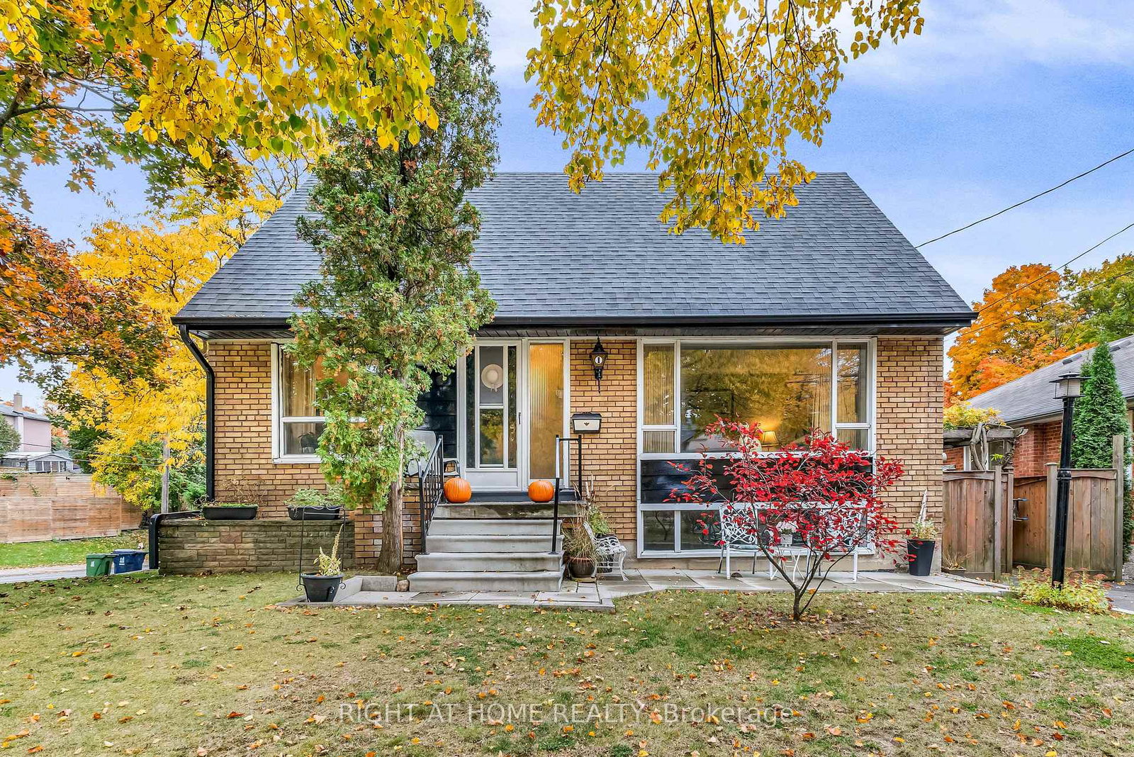 1-ridge-point-crescent-north-york-ontario-w12263919