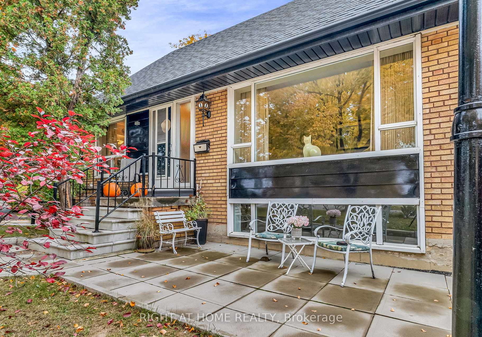 1-ridge-point-crescent-north-york-ontario-w12263919