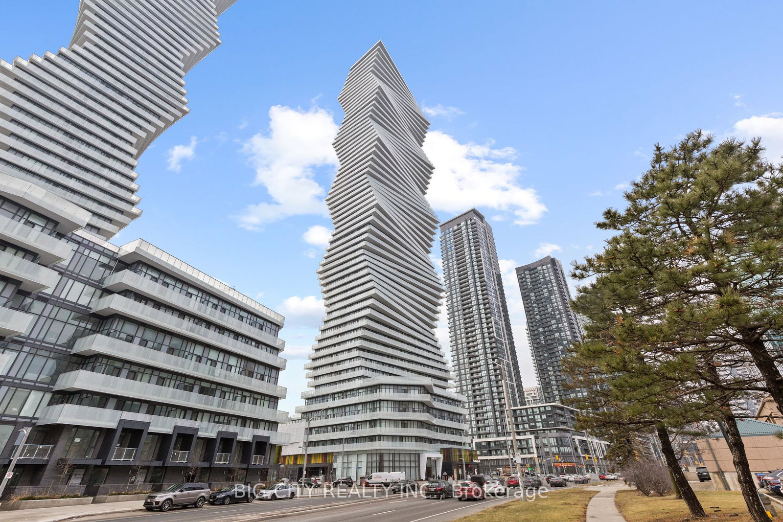3900-confederation-parkway-mississauga-ontario-w12264017