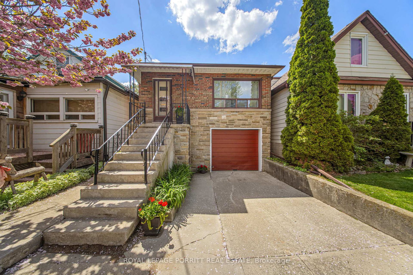 126-a-sixteenth-street-etobicoke-ontario-w12264078