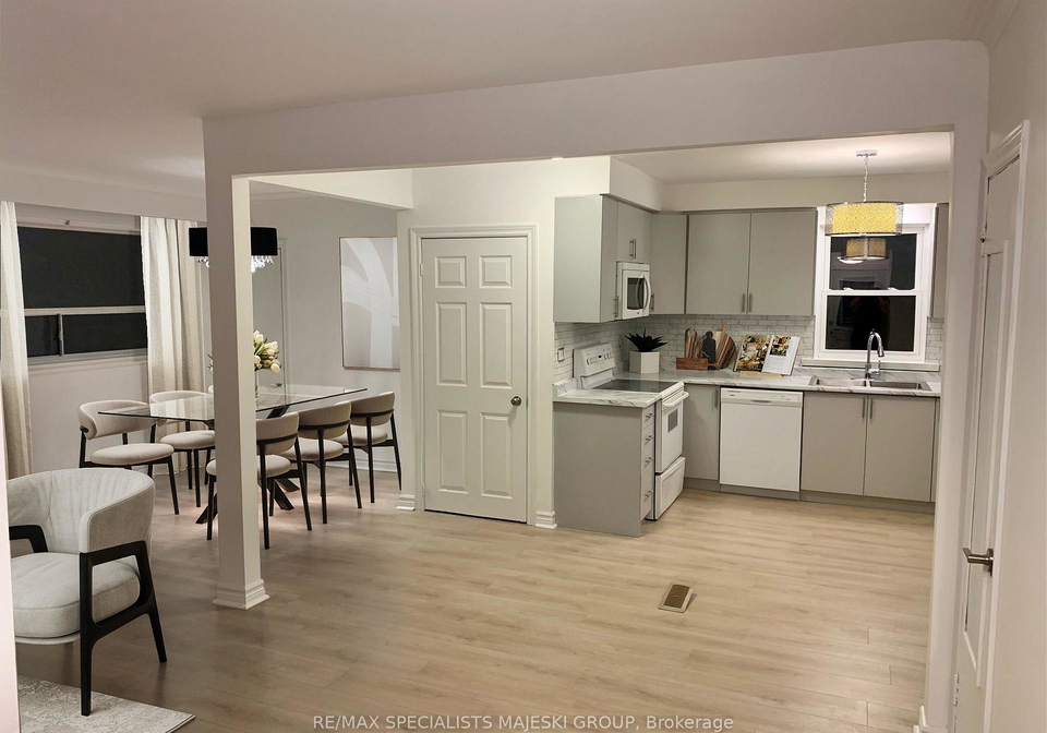 1083-bridge-road-oakville-ontario-w12264477