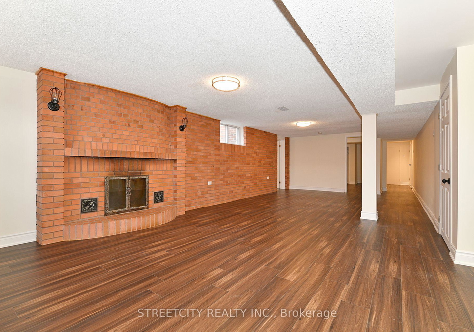 128-maniza-road-york-ontario-w12264736