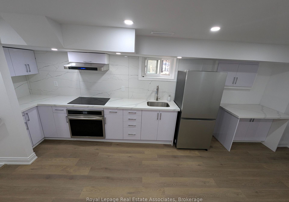 4-lansing-square-brampton-ontario-w12265103