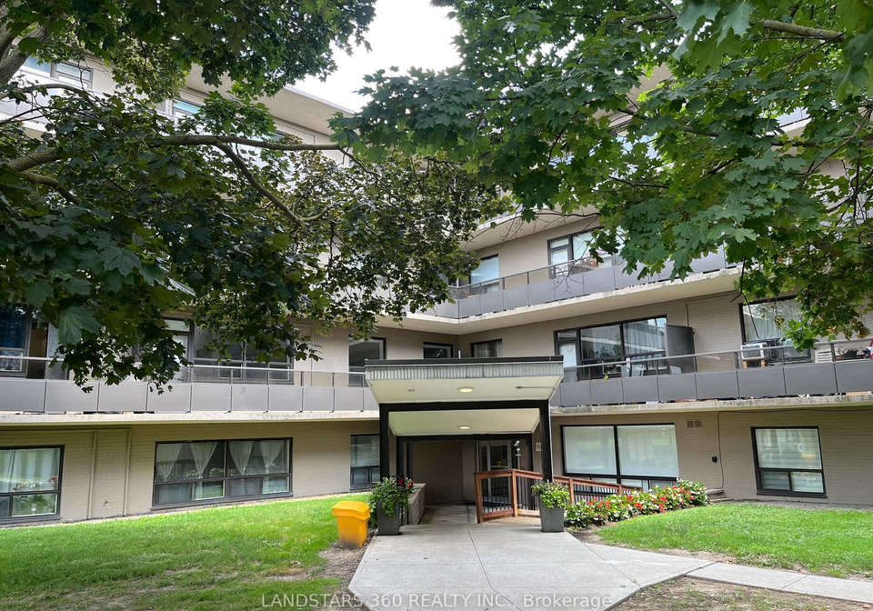 31-paxtonia-boulevard-york-ontario-w12265495