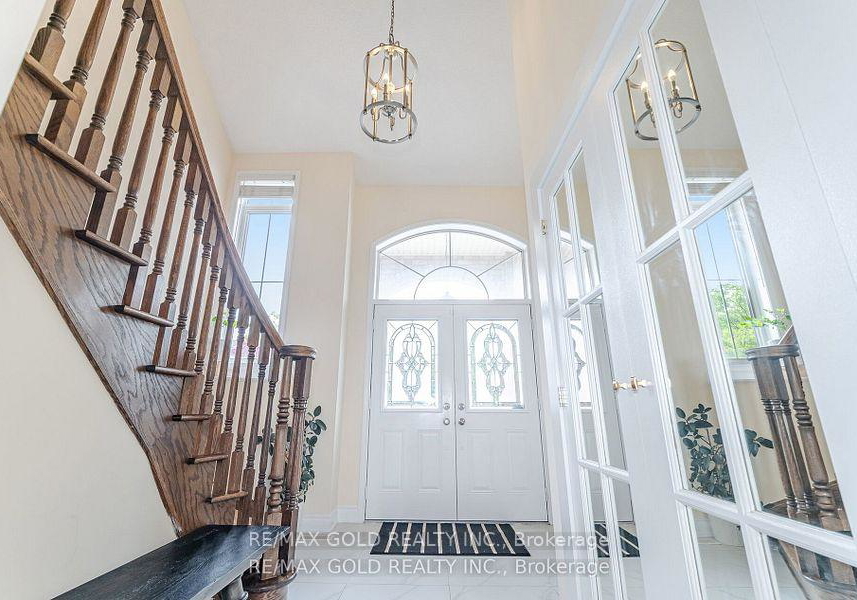 82-seascape-crescent-brampton-ontario-w12265631