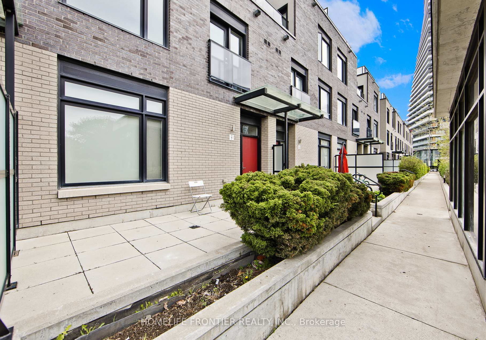4020-parkside-village-drive-mississauga-ontario-w12265960