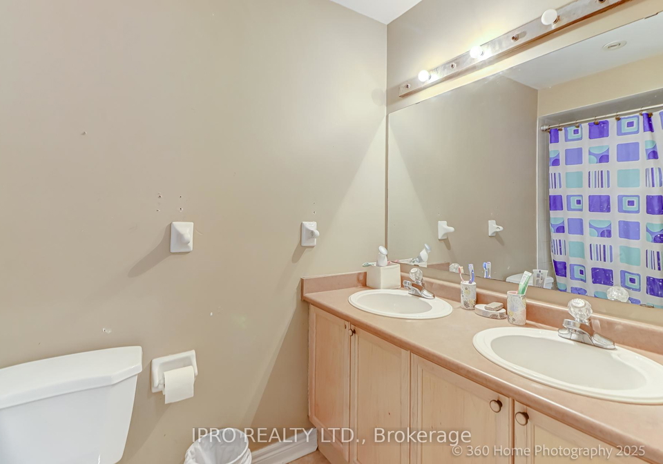 5-fairhill-avenue-brampton-ontario-w12266068