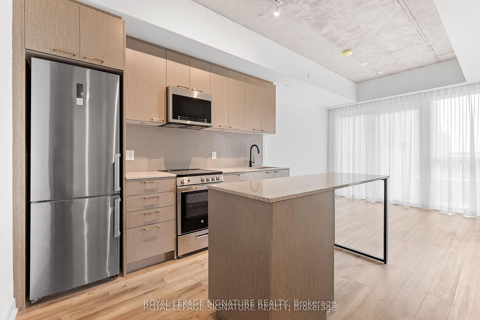 1808-st-clair-avenue-w-toronto-ontario-w12266177
