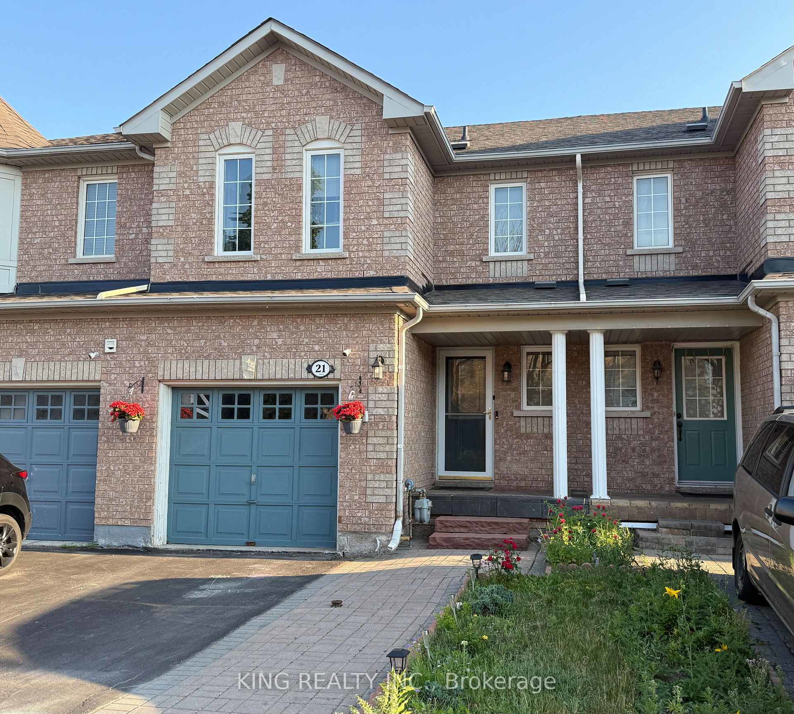 eastview-gate-brampton-ontario-w12266356