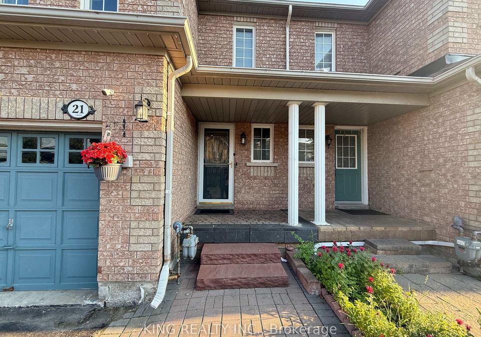 eastview-gate-brampton-ontario-w12266356