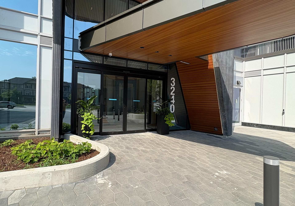 3240-william-coltson-avenue-oakville-ontario-w12266433