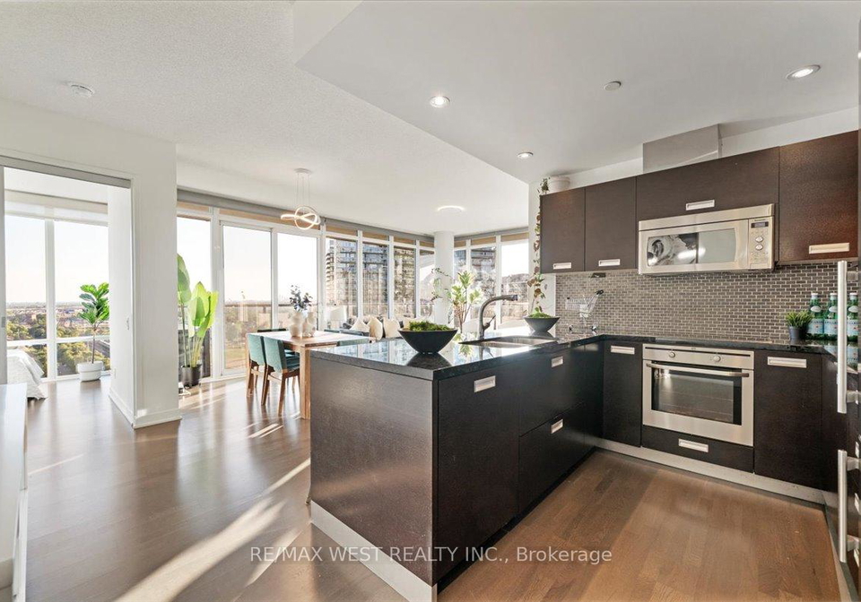 88-park-lawn-road-etobicoke-ontario-w12266525
