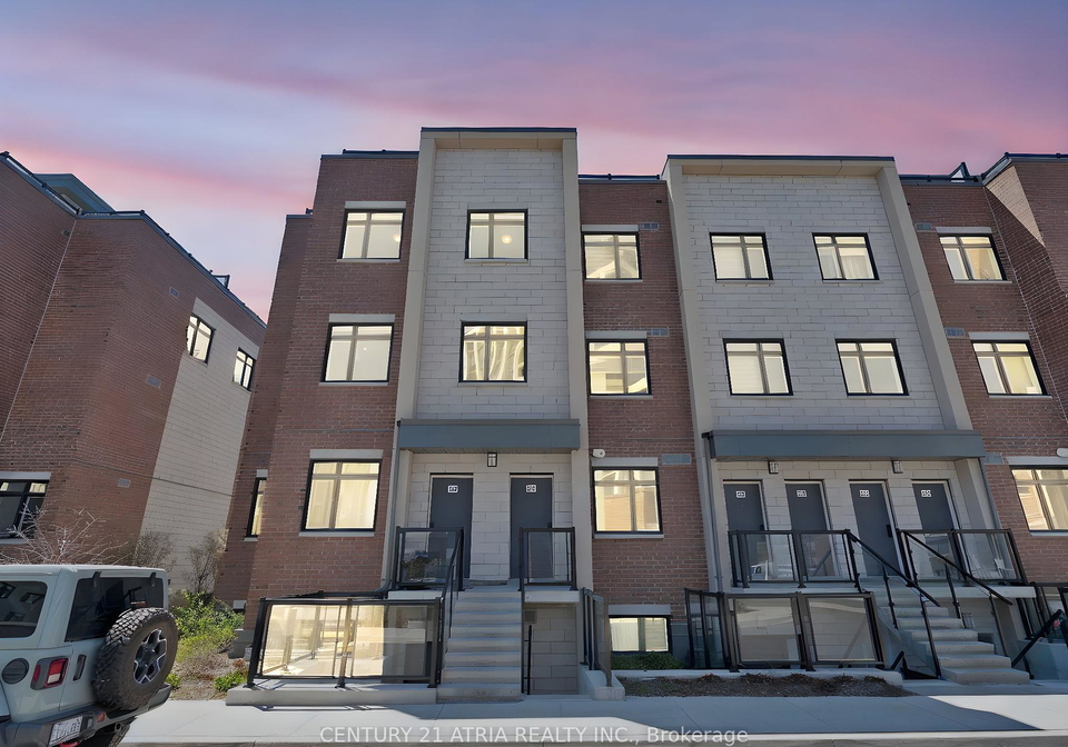 1070-douglas-mccurdy-common-mississauga-ontario-w12266545