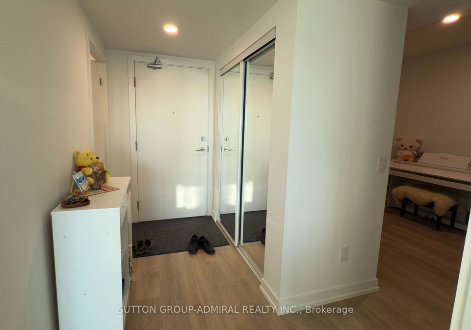 1100-sheppard-avenue-w-york-ontario-w12266876