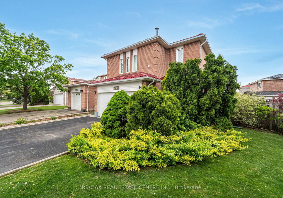 5246-palomar-crescent-mississauga-ontario-w12267111