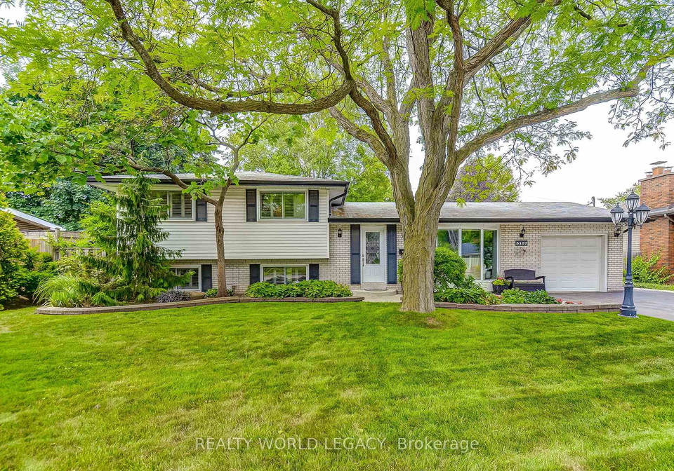 5107-spruce-avenue-burlington-ontario-w12267317