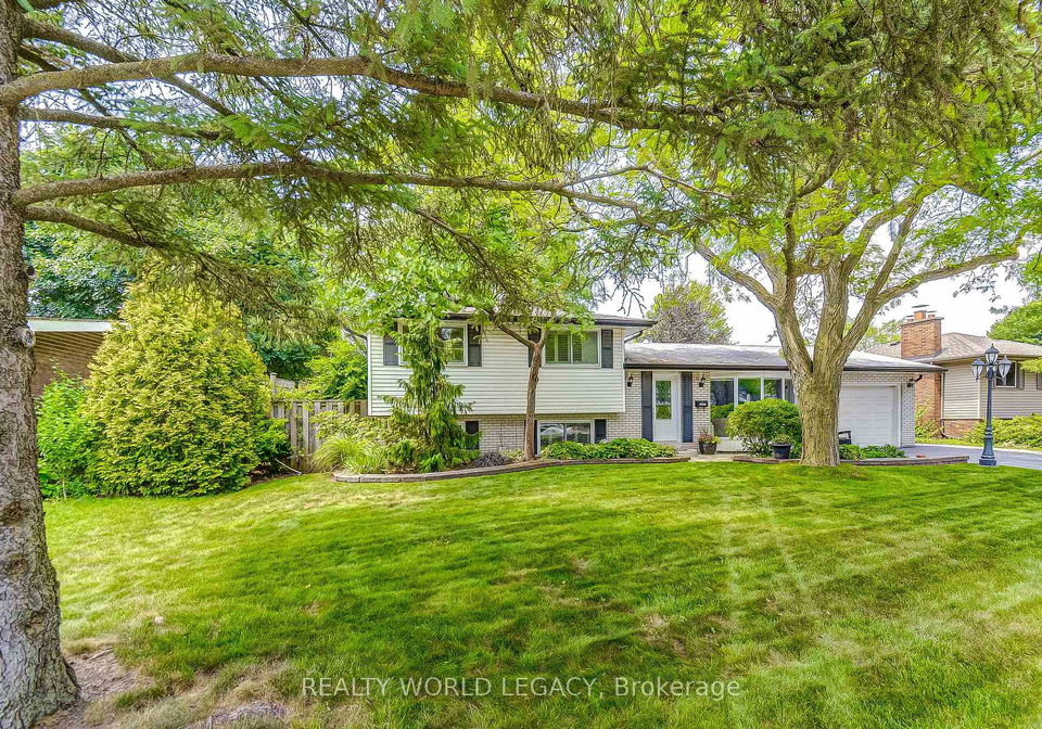 5107-spruce-avenue-burlington-ontario-w12267317