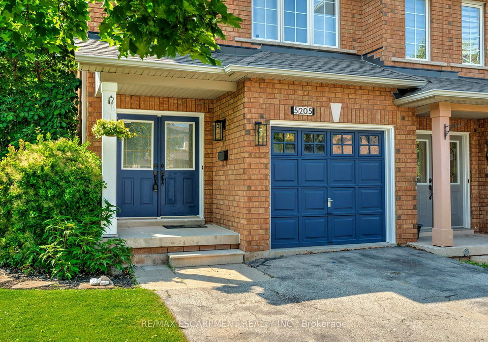 5205-thornburn-drive-burlington-ontario-w12267355