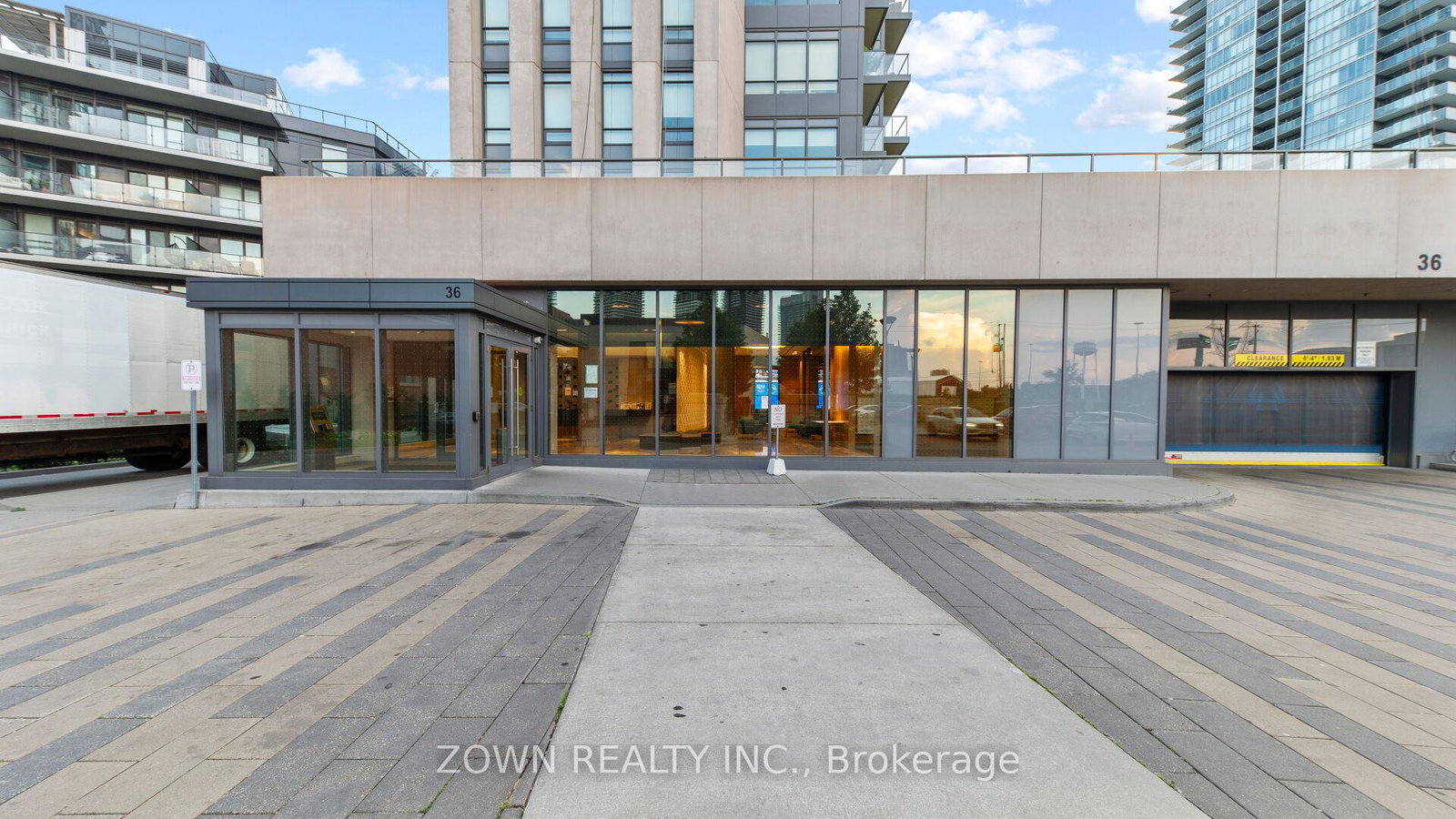36-park-lawn-road-etobicoke-ontario-w12267369