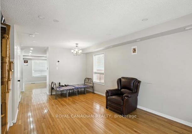 112-saintsbury-crescent-brampton-ontario-w12267453