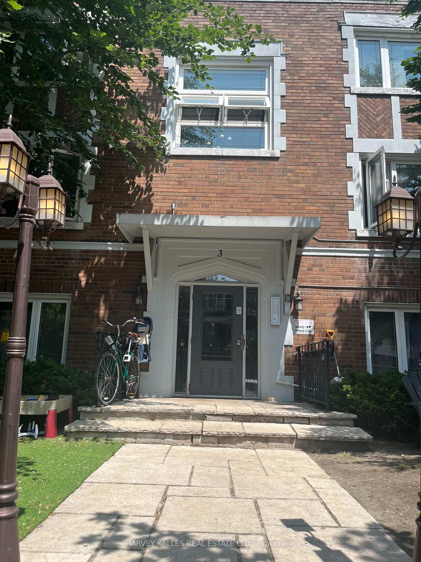 3-elm-grove-avenue-toronto-ontario-w12267774