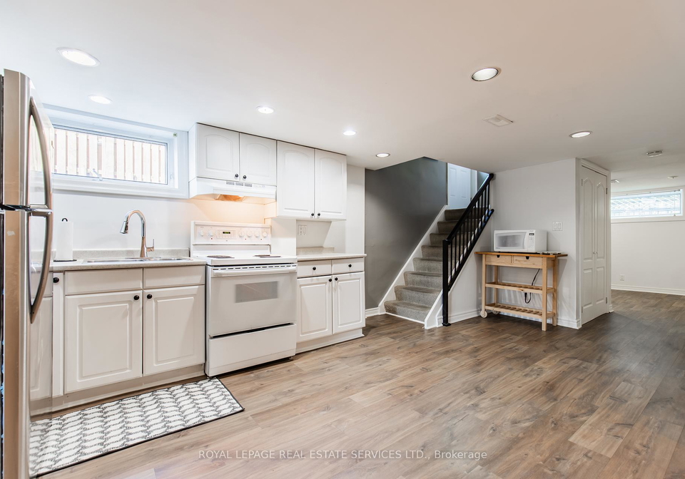589-stephens-crescent-oakville-ontario-w12267839