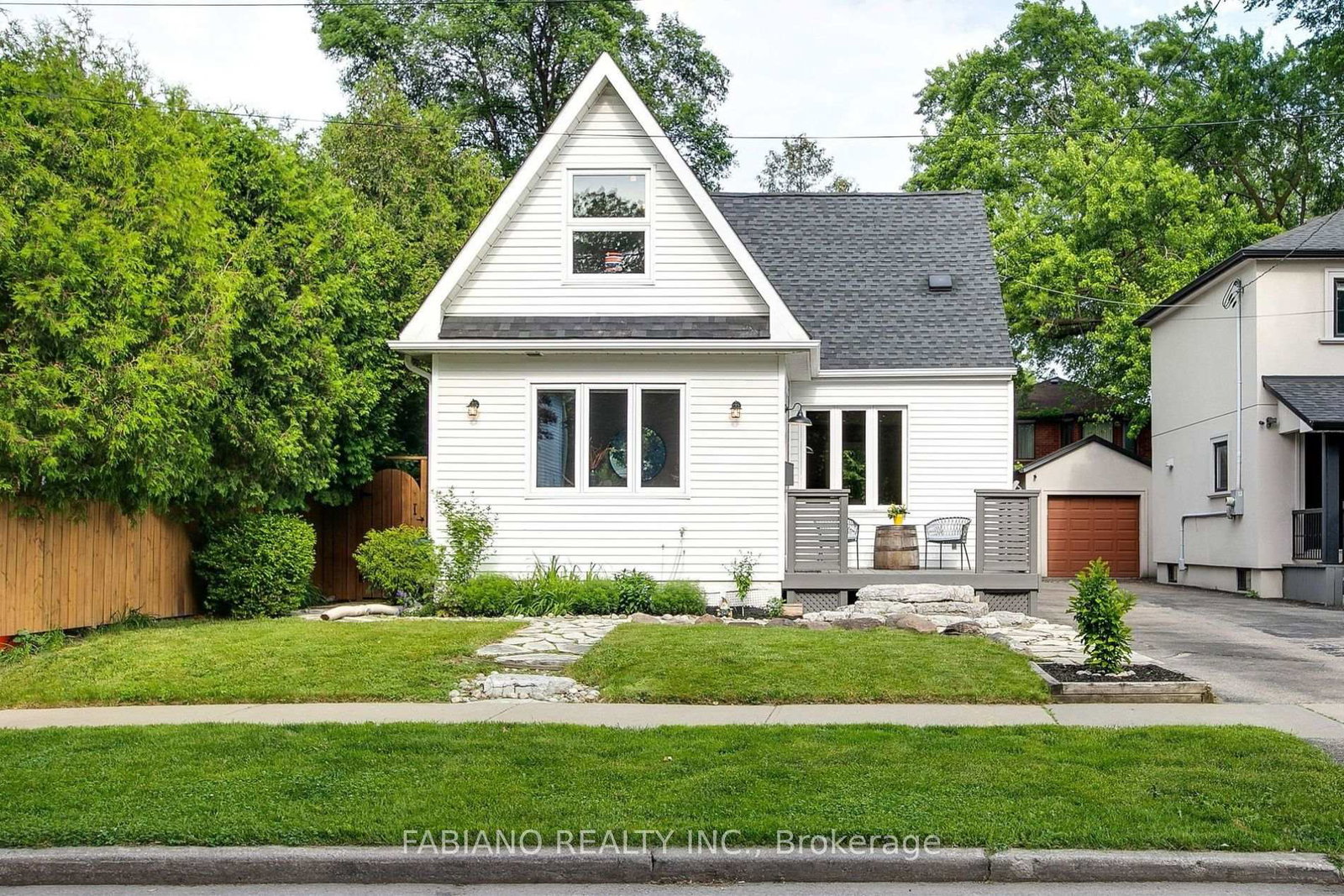 3-chiswick-avenue-north-york-ontario-w12267919