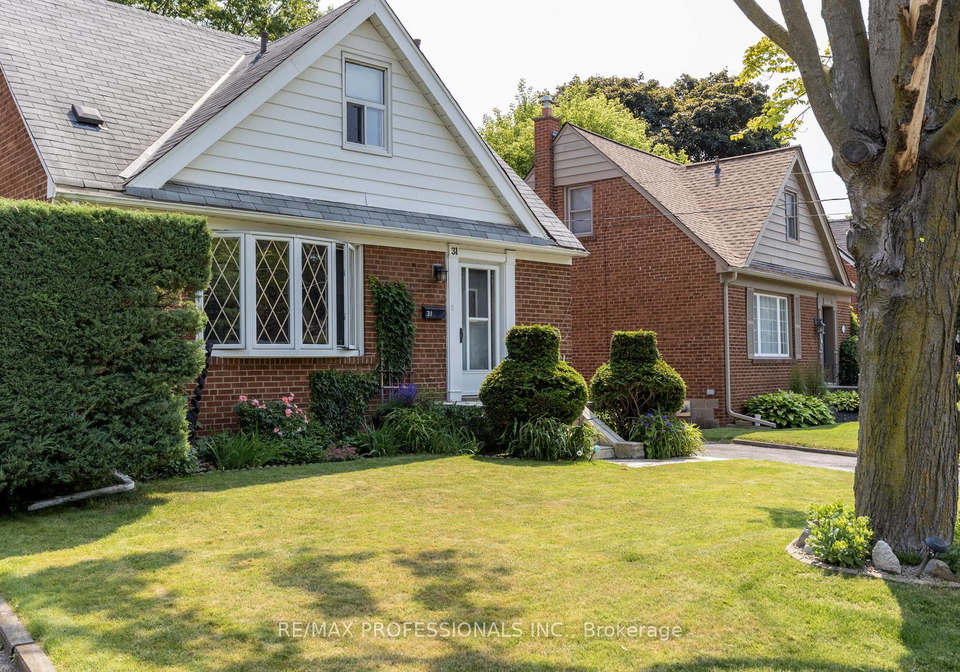 31-westleigh-crescent-etobicoke-ontario-w12268004